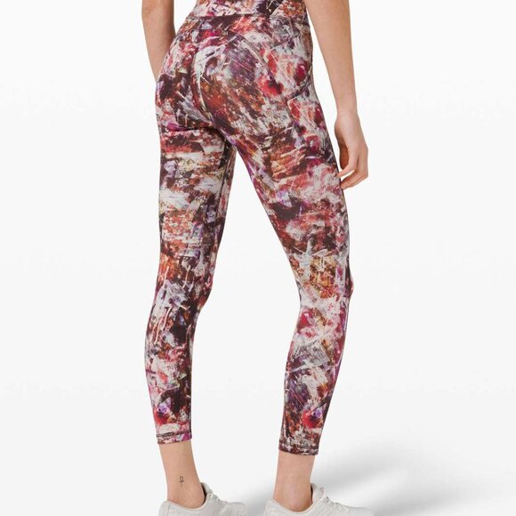 Lululemon Invigorate High-Rise Tight 25" in Urbantricity Multi, size 8, EVERLUX - Picture 9 of 10